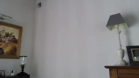 Snapshot of lrda49 chatting on 02-13-25, 10:34 Espigle online show from 02-13-25, 10:34