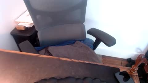 lreed090 online show from 05-14-26, 02:24