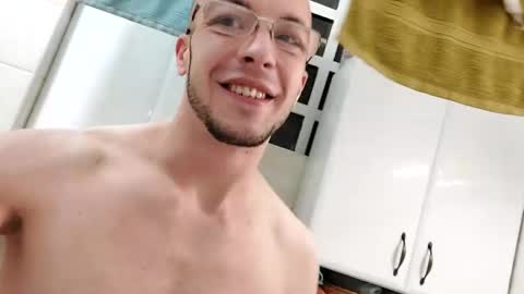 Snapshot of lshot_d chatting on 02-19-25, 06:00 Lshot D online show from 02-19-25, 06:00