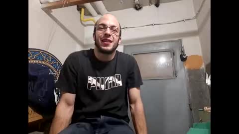 Snapshot of lshot_d chatting on 12-01-25, 09:09 Lshot D online show from 12-01-25, 09:09