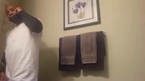 Snapshot of lthbthsi chatting on 02-19-25, 07:48 lthbthsi online show from 02-19-25, 07:48