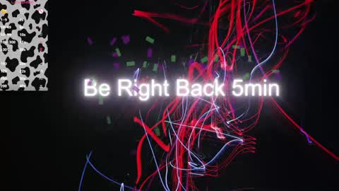 Snapshot of lu_noval chatting on 04-24-26, 02:30 Lucia online show from 04-24-26, 02:30