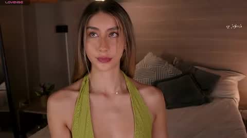 Snapshot of lua_ferch_ chatting on 06-19-26, 01:37 ---Goys incredible photographs online show from 06-19-26, 01:37