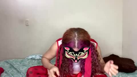 Snapshot of luana363 chatting on 12-15-24, 06:29 luana363 online show from 12-15-24, 06:29