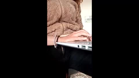 Snapshot of luana363 chatting on 12-14-25, 08:02 luana363 online show from 12-14-25, 08:02