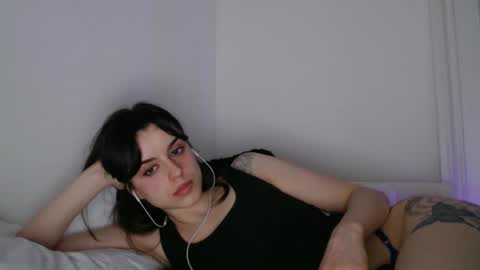 luana online show from 04-08-26, 09:26