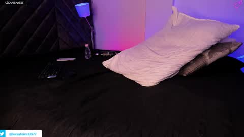 Snapshot of luca_ferrer_ chatting on 01-23-25, 08:15 Luca Ferrer online show from 01-23-25, 08:15