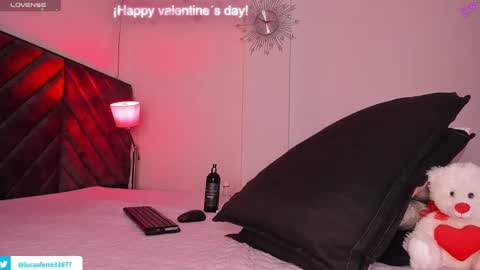 Snapshot of luca_ferrer_ chatting on 02-15-25, 09:05 Luca Ferrer online show from 02-15-25, 09:05