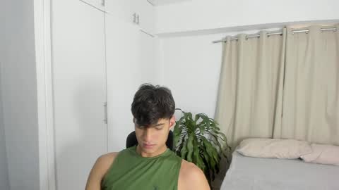 lucacosta19 online show from 05-03-26, 11:49