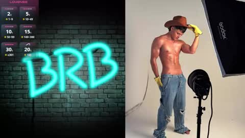 Luca Dior online show from 10-25-25, 12:23