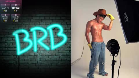 Luca Dior online show from 12-05-25, 11:41