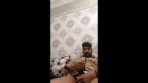 Snapshot of lucaneri945 chatting on 01-16-26, 02:48 lucaneri945 online show from 01-16-26, 02:48