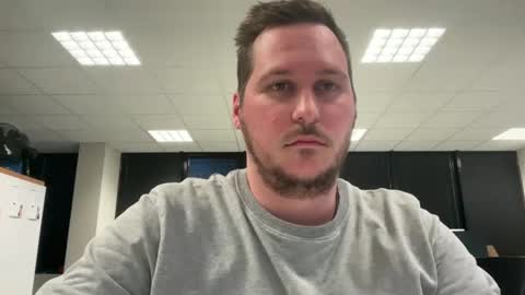 Snapshot of lucas1996_ chatting on 02-06-25, 04:14 Lucas online show from 02-06-25, 04:14