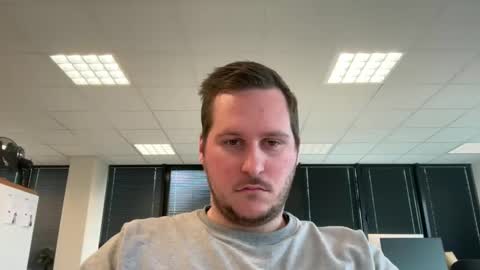 Snapshot of lucas1996_ chatting on 02-27-25, 01:38 Lucas online show from 02-27-25, 01:38