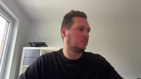 Snapshot of lucas1996_ chatting on 10-31-25, 02:40 Lucas online show from 10-31-25, 02:40