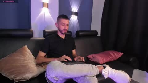 Snapshot of lucas4me chatting on 02-05-26, 04:50 Lucas online show from 02-05-26, 04:50