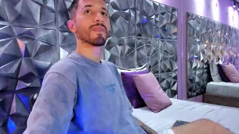 Lucas online show from 03-20-26, 02:16