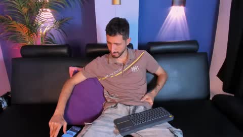 Lucas online show from 03-23-26, 06:34