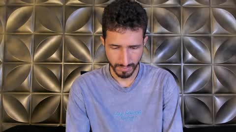 Lucas online show from 04-05-26, 02:42