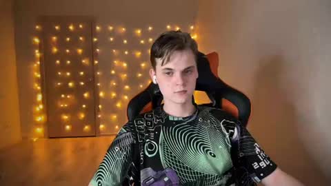 Lucas Gill online show from 01-17-25, 07:27