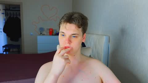 Snapshot of lucas_dany chatting on 03-14-26, 04:51 Lucas Gill online show from 03-14-26, 04:51