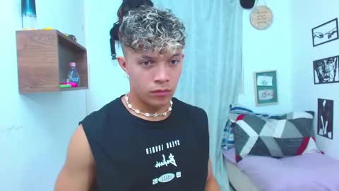 Lucas Luxx online show from 10-08-25, 03:53