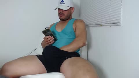 Snapshot of lucas_montesori chatting on 02-18-25, 04:48 Lucas Montesori online show from 02-18-25, 04:48