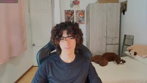 lucas_xo online show from 03-18-26, 03:09