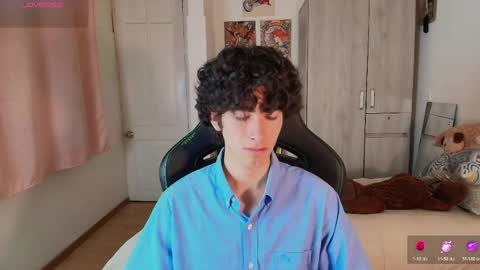 Snapshot of lucas_xo chatting on 04-23-26, 11:18 lucas_xo online show from 04-23-26, 11:18