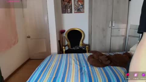 Snapshot of lucas_xo chatting on 05-06-26, 07:02 lucas_xo online show from 05-06-26, 07:02