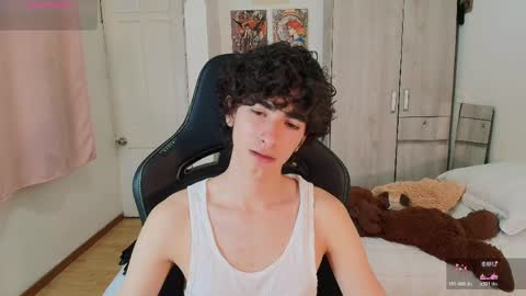 Snapshot of lucas_xo chatting on 05-07-26, 02:06 lucas_xo online show from 05-07-26, 02:06