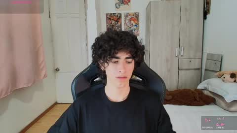 Snapshot of lucas_xo chatting on 05-24-26, 12:37 lucas_xo online show from 05-24-26, 12:37