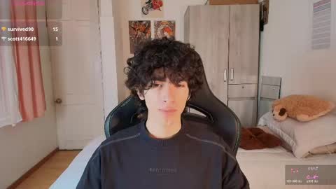 Snapshot of lucas_xo chatting on 05-25-26, 10:27 lucas_xo online show from 05-25-26, 10:27