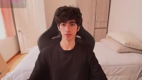 Snapshot of lucas_xo chatting on 06-03-26, 06:46 lucas_xo online show from 06-03-26, 06:46