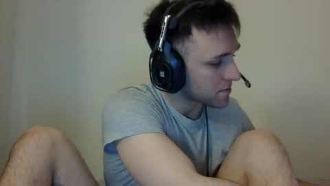 lucasbacon13 online show from 12-02-24, 05:04