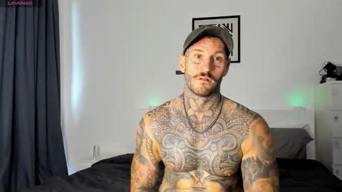 lucasexclusive online show from 11-02-25, 07:11