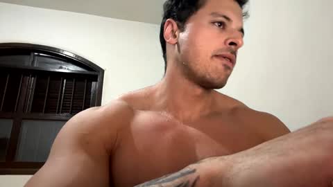 lucasfit24 online show from 02-03-25, 11:42