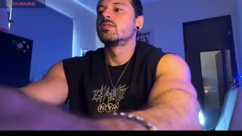 Snapshot of lucasfit24 chatting on 02-26-26, 02:38 lucasfit24 online show from 02-26-26, 02:38