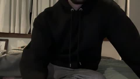 lucca_d123 online show from 04-20-26, 05:54