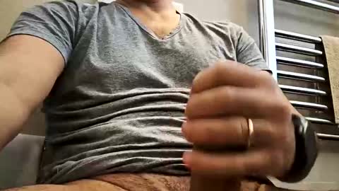 luccazzo79 online show from 01-10-26, 09:00