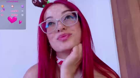 Luccy online show from 12-16-24, 03:22