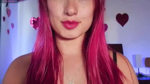 Snapshot of luccycollins_ chatting on 02-10-26, 02:43 Luccy online show from 02-10-26, 02:43