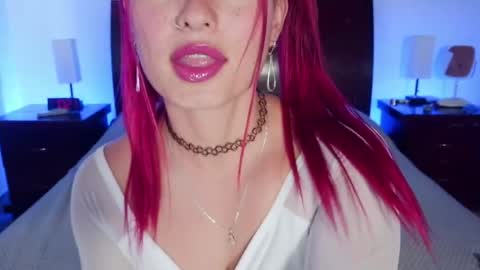 Snapshot of luccycollins_ chatting on 04-27-26, 03:21 Luccy online show from 04-27-26, 03:21