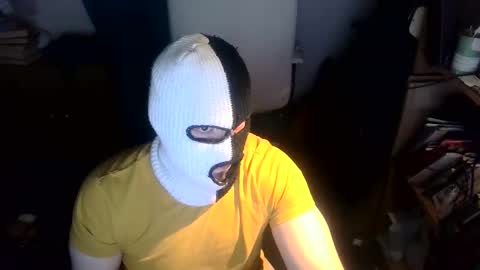 Snapshot of luchahor chatting on 02-03-26, 10:37 luchahor online show from 02-03-26, 10:37
