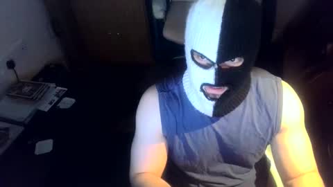 Snapshot of luchahor chatting on 04-12-26, 09:53 luchahor online show from 04-12-26, 09:53