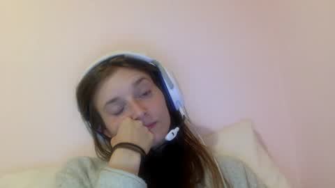 Snapshot of luci_layne chatting on 07-31-26, 05:07 Luci Layne online show from 07-31-26, 05:07