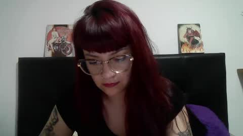 Lulu DCarton online show from 06-10-26, 04:01