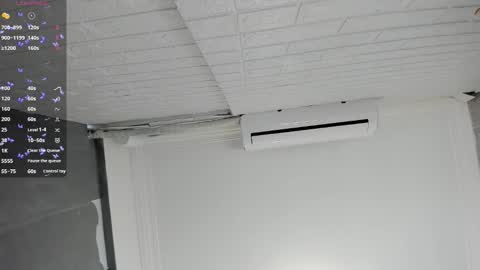 L U C I A online show from 03-22-26, 12:52