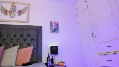 Lucia online show from 11-15-25, 04:32