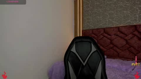 lucia star  online show from 01-21-25, 09:15